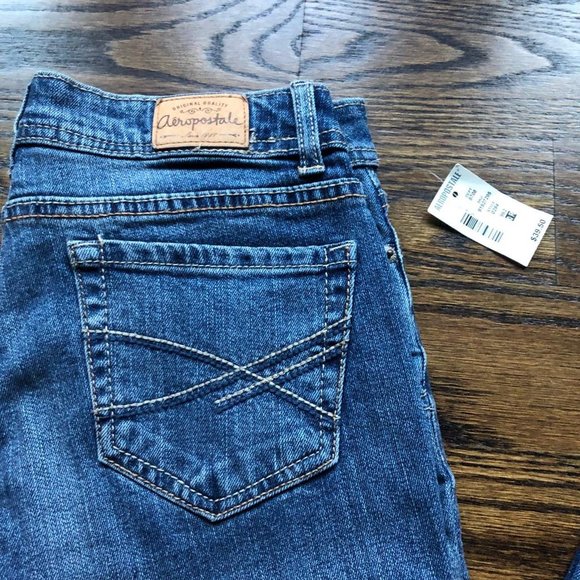NWT Aeropostale Low Rise Slim Fit Jeans - Chelsea Boot - Size 24 - Picture 5 of 9